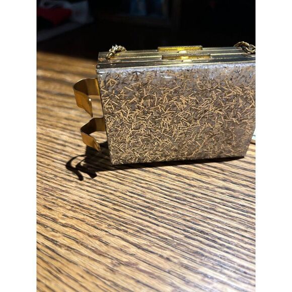 Vintage Gold-Tone Metal & Textured Compact Purse with Mirror & Chain Handle - Picture 6 of 6